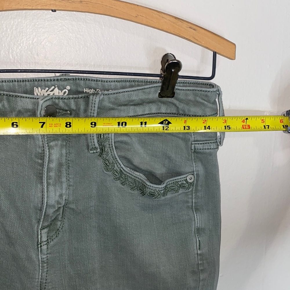 🛍️Light green high rise skinny jeans! - Picture 5 of 8